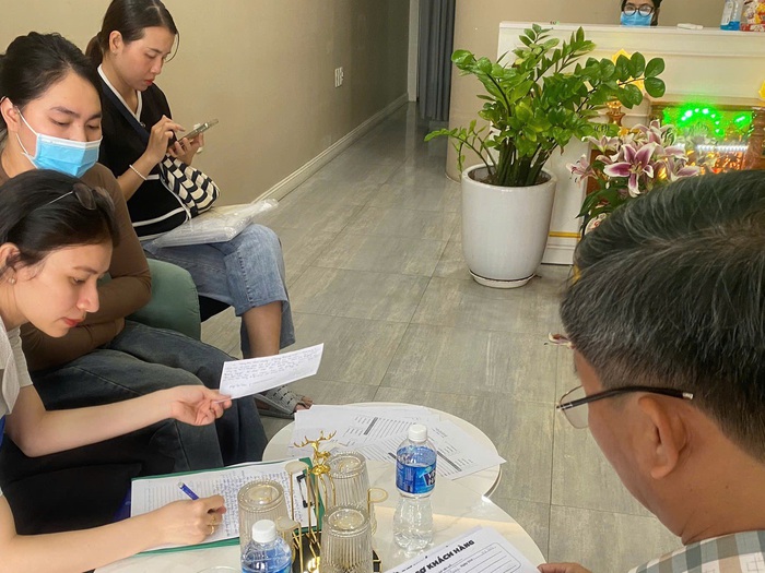 Tiểu Phẫu Vùng Kín