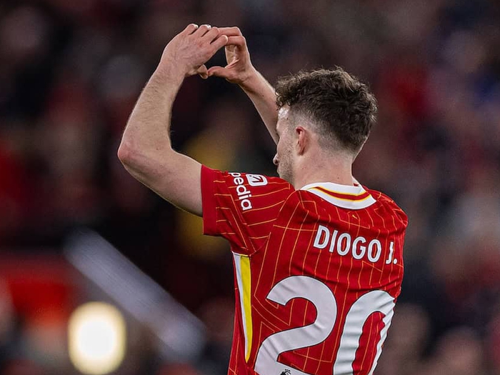 Liverpool tính chuyện vĩnh viễn dành số áo 20 cho Diogo Jota - Tuổi Trẻ  Online