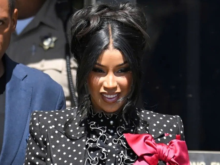Tòa tuyên Cardi B thắng vụ nhân viên bảo vệ kiện đòi 24 triệu USD - Tuổi  Trẻ Online