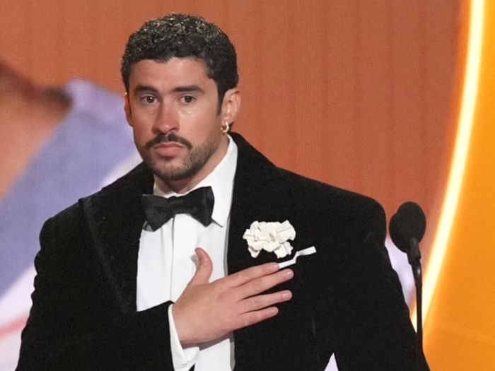 Vì sao chiến thắng Grammy của Bad Bunny được xem là một cột mốc lịch sử? -  Tuổi Trẻ Online