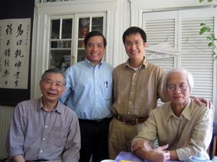 Các tác phẩm văn học Việt hải ngoại