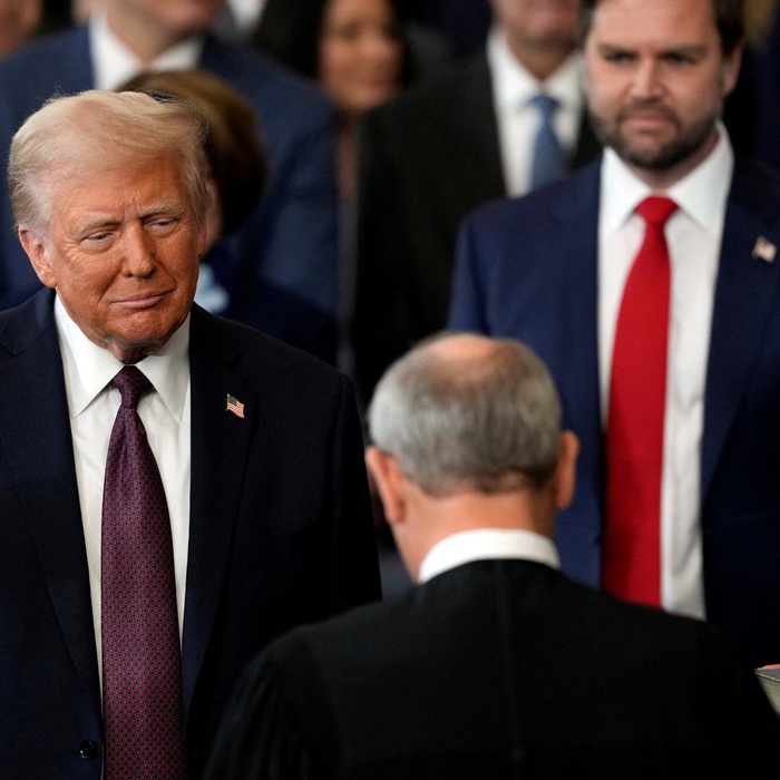 Những hình ảnh khắc ghi lễ tuyên thệ nhậm chức của Tổng ...