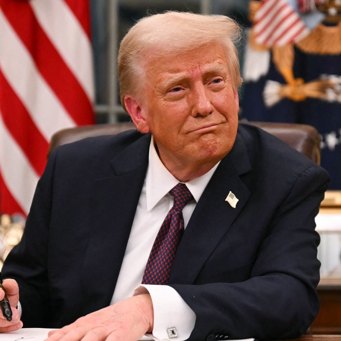 Ông Trump ký sắc lệnh rút Mỹ khỏi WHO - Tuổi Trẻ Online