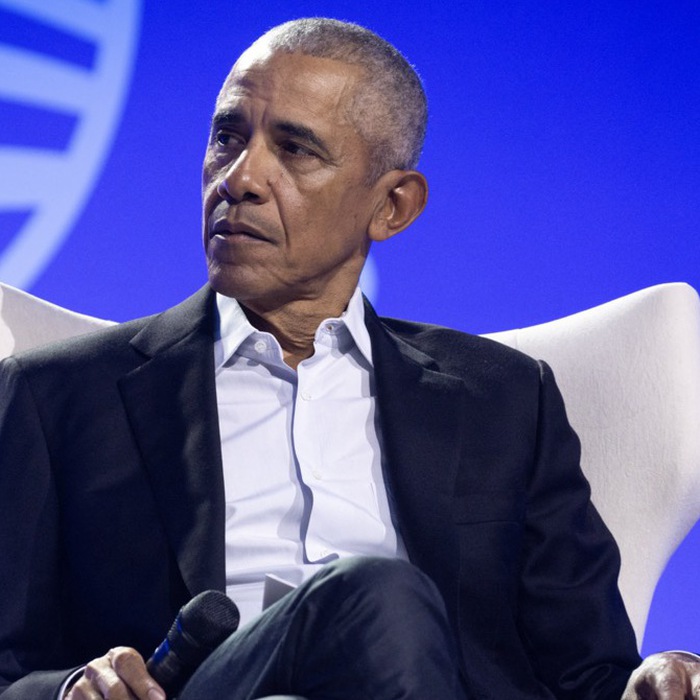 Trùm tình báo Mỹ gửi hồ sơ cáo buộc chính quyền Obama - Tuổi Trẻ Online