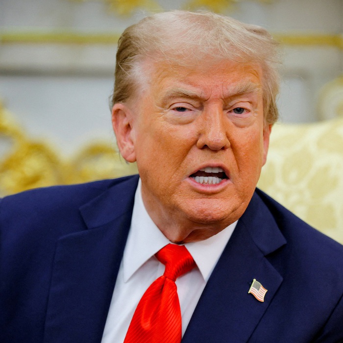 Ông Trump cảnh báo Mỹ không dừng lại ở cuộc tấn công tà u ...