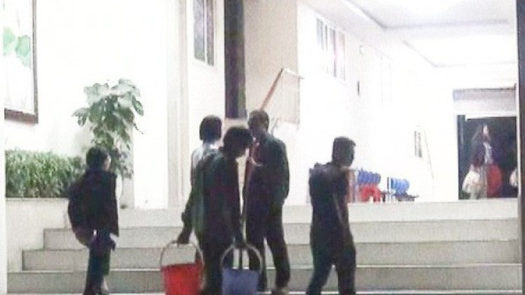 Công an vào cuộc vụ bé trai 3 tuổi bị gạch rơi trúng tử vong