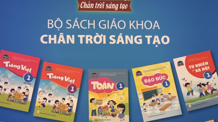 Sách lớp 1 mới được kỳ vọng giúp học sinh phát triển toàn diện phẩm chất và năng lực