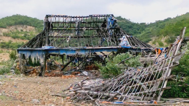 Một ngôi làng không bóng người ở Khánh Hòa