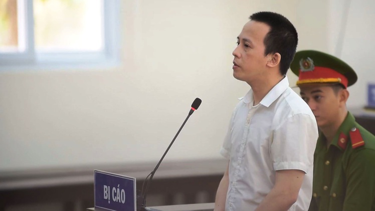 Bị cáo vụ thảm sát 3 người ở Bình Dương gửi lời