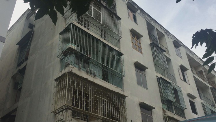 TP.HCM: Tháo dỡ khẩn cấp Lô E, chung cư 518 đường Võ Văn Kiệt