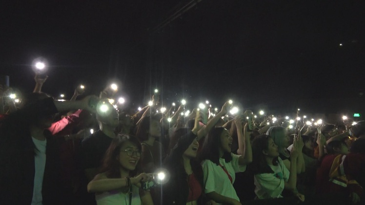 Concert “Mascara” của Chillies chạm đến cảm xúc khán giả