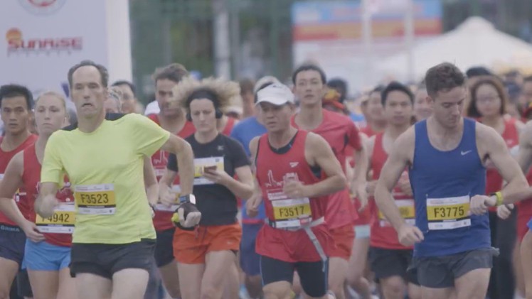 Nguy cơ sốc nhiệt, đột tử trên đường chạy marathon