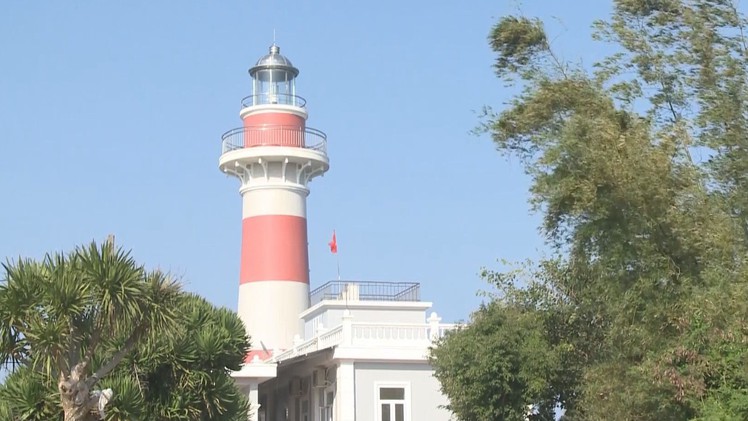 Khám phá trạm đèn biển Ba Làng An