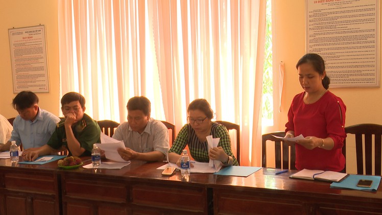 Phụ nữ buôn lậu được vay vốn chuyển đổi nghề