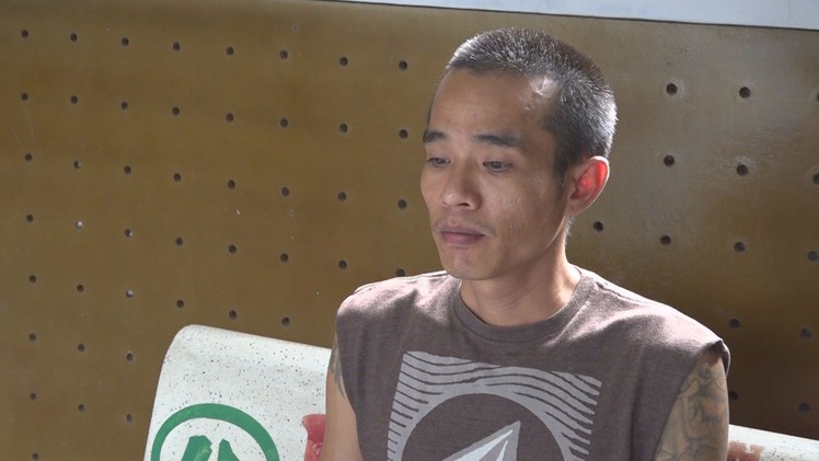 Bị khởi tố vì chống người thi hành công vụ