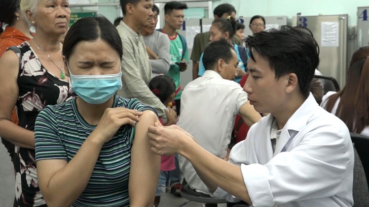 Tin nóng 24h: Chó thả rông tung hoành, người dân lãnh đủ