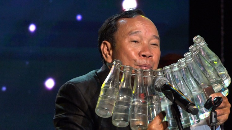 Kỷ lục gia thế giới Mai Đình Tới tổ chức show tri ân khán giả