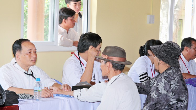 Người cựu chiến binh nặng lòng với những mảnh đời nghèo khó