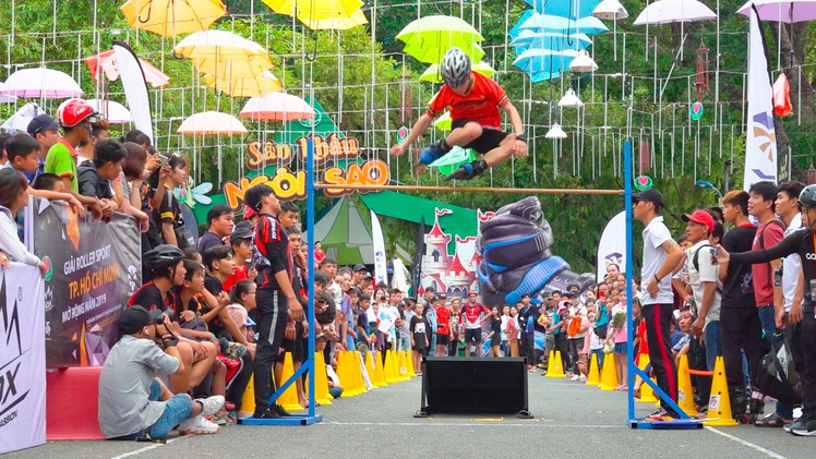 Những khoảnh khắc gay cấn, mạo hiểm của các Skater ở giải đấu Roller Sports