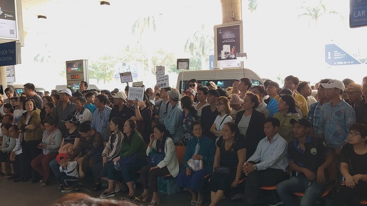Nhiều giải pháp giảm tải nhà ga, ùn tắc ở sân bay dịp Tết