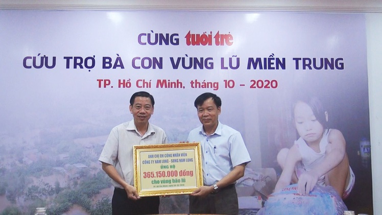 Tiếp nhận thêm 473 triệu đồng cứu trợ đồng bào miền Trung