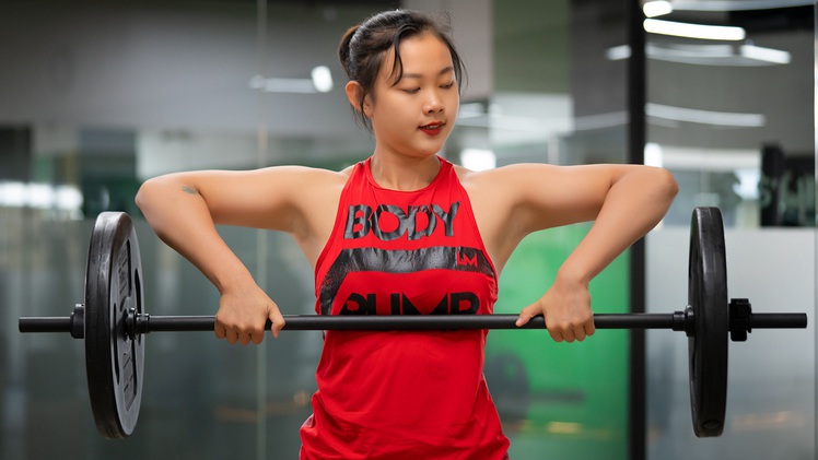 Săn chắc bắp tay và vai với bài tập Body Pump