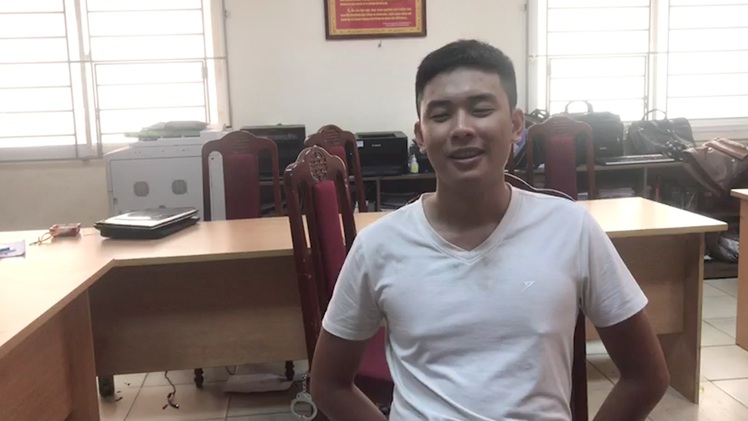 Video lời khai rùng rợn của nghi phạm cướp ngân hàng: 'Súng có 13 viên, dự tính bắn công an và khách hàng'