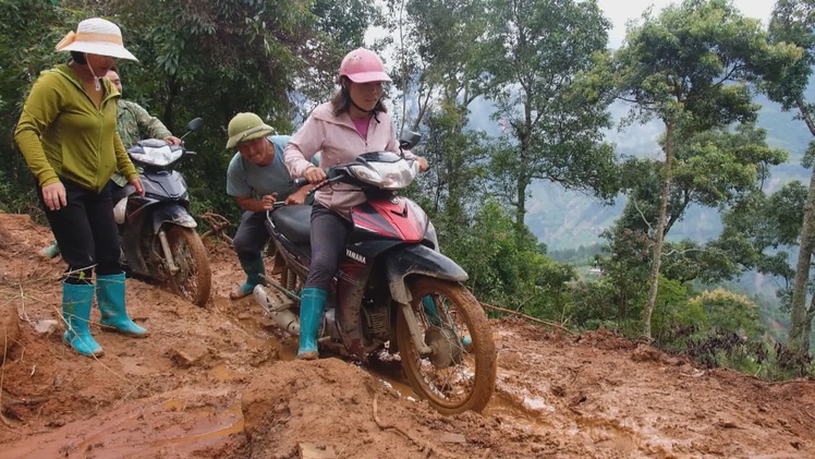 Góc nhìn trưa nay | Gian nan “gieo chữ” ở vùng cao