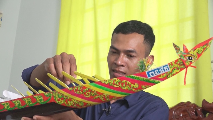 Góc nhìn trưa nay | Những chiếc ghe ngo mini đầy màu sắc