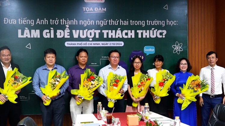 Tiếng Anh là ngôn ngữ thứ hai trong trường học: Cần lộ trình triển khai từng bước