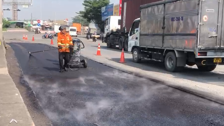 Bắt đầu sửa chữa đoạn quốc lộ 51 'nát như tương' nối Đồng Nai với Bà Rịa - Vũng Tàu