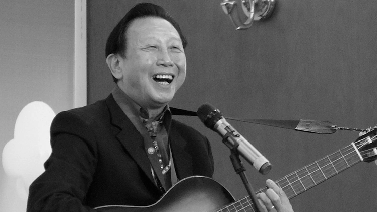Nhạc sĩ Thế Hiển qua đời vì suy hô hấp cấp