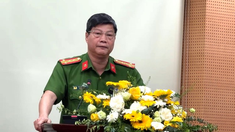 Video: Công an Hà Nội thông tin việc khởi tố Shark Bình - Chủ tịch NextTech