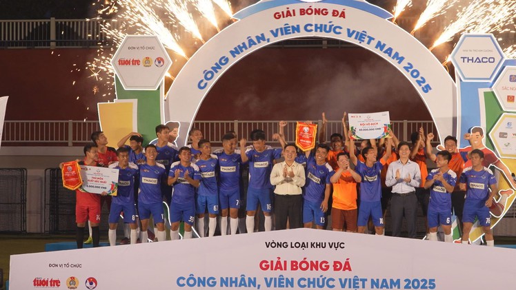 Cầu thủ của đội Công đoàn Đồng Nai 3 giành giải vua pha lưới với 8 bàn thắng