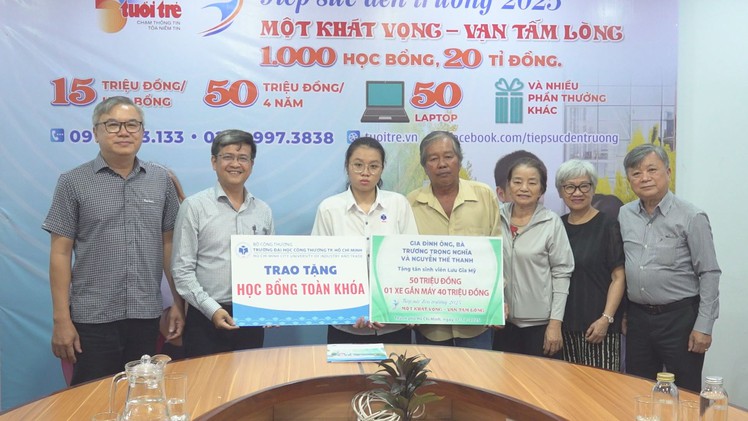 Gia đình luật sư Trương Trọng Nghĩa và ĐH Công Thương TP.HCM tiếp sức sinh viên Lưu Gia Mỹ