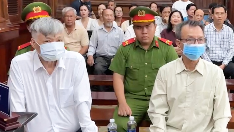 Hai cựu lãnh đạo báo Thanh Niên ra tòa vụ gây thiệt hại 215 tỉ đồng