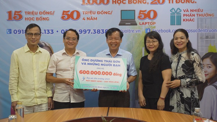 Thêm 600 triệu đồng ủng hộ chương trình Tiếp sức đến trường 2025