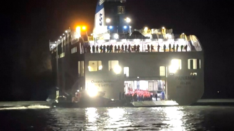 Phà chở 267 người mắc cạn tại đảo hoang ngoài khơi Hàn Quốc