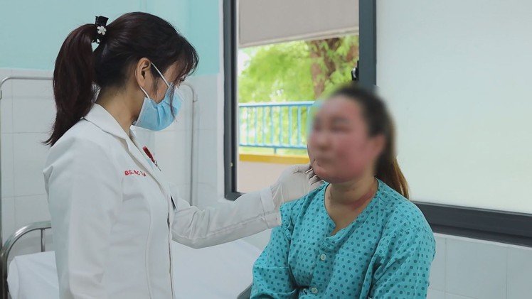 Góc nhìn trưa nay: Lọt bẫy mỹ phẩm kém chất lượng ‘mang danh’ người nổi tiếng