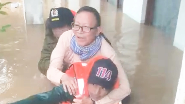 Mưa lũ ở các tỉnh Trung Bộ làm 41 người chết, thiệt hại sơ bộ hơn 3.000 tỉ đồng