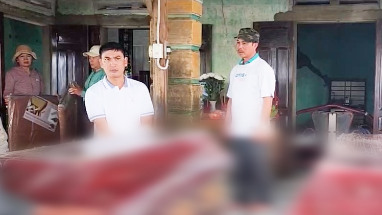 Vào tâm lũ Hòa Thịnh, nhói lòng trước cảnh tang thương