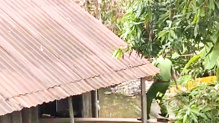 Hiện trường hai mẹ con nghi bị điện giật chết trong lúc đi tắm ở Đồng Tháp