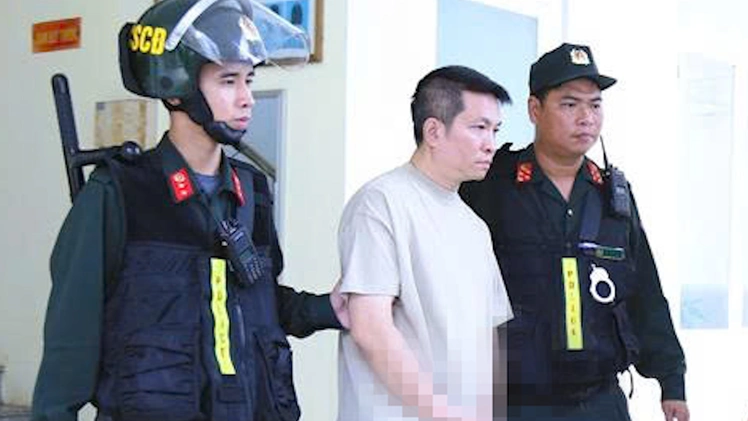 Ông Nguyễn Quốc Vũ và đồng phạm đã sản xuất, buôn bán kem chống nắng giả ra sao?