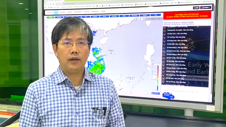 Video chuyên gia cảnh báo nóng về bão số 13 vừa đổ bộ đất liền nam Trung Bộ