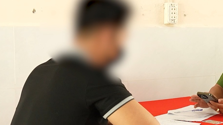 Cá sấu nổi trên kênh ở Cần Thơ là tin bịa đặt, công an đã mời người đăng clip lên làm việc