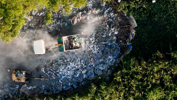 Điều tra: Đổ lén rác xây dựng, lãnh đạo các công ty môi trường nói gì?