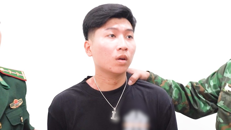 Biên phòng Tây Ninh bắt được nghi phạm chém người ở chợ Phú Nhuận