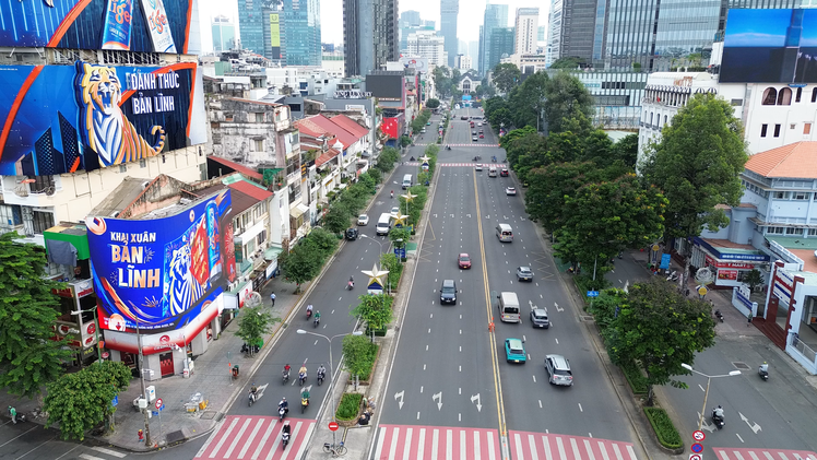 Flycam toàn cảnh đường Lê Lợi sẽ được sửa sang để đón năm mới 2026