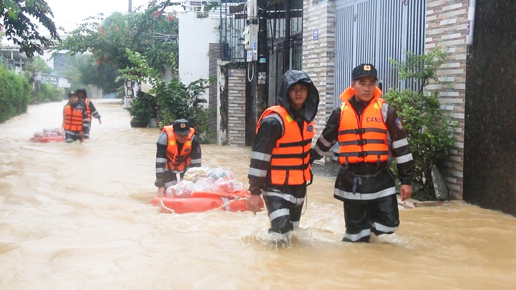 Điều tra việc vận hành xả lũ các hồ chứa nước gây ngập lụt ở Khánh Hòa