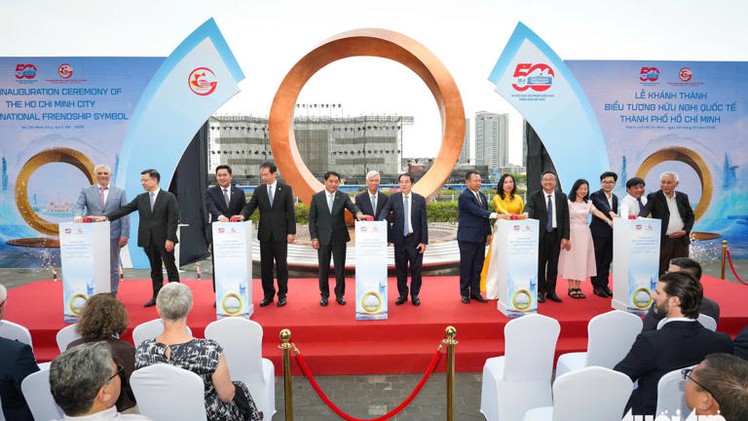 Biểu tượng Hữu nghị Quốc tế TP.HCM, dấu ấn kết nối và hội nhập bền vững